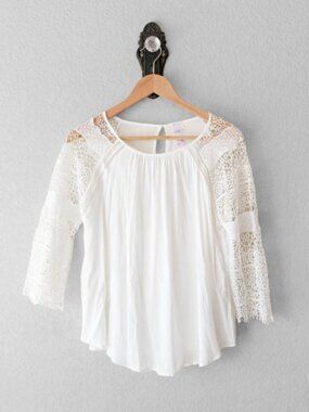 Alya White Lace Sleeve Boho Peasant Top Medium Anthropologie Style